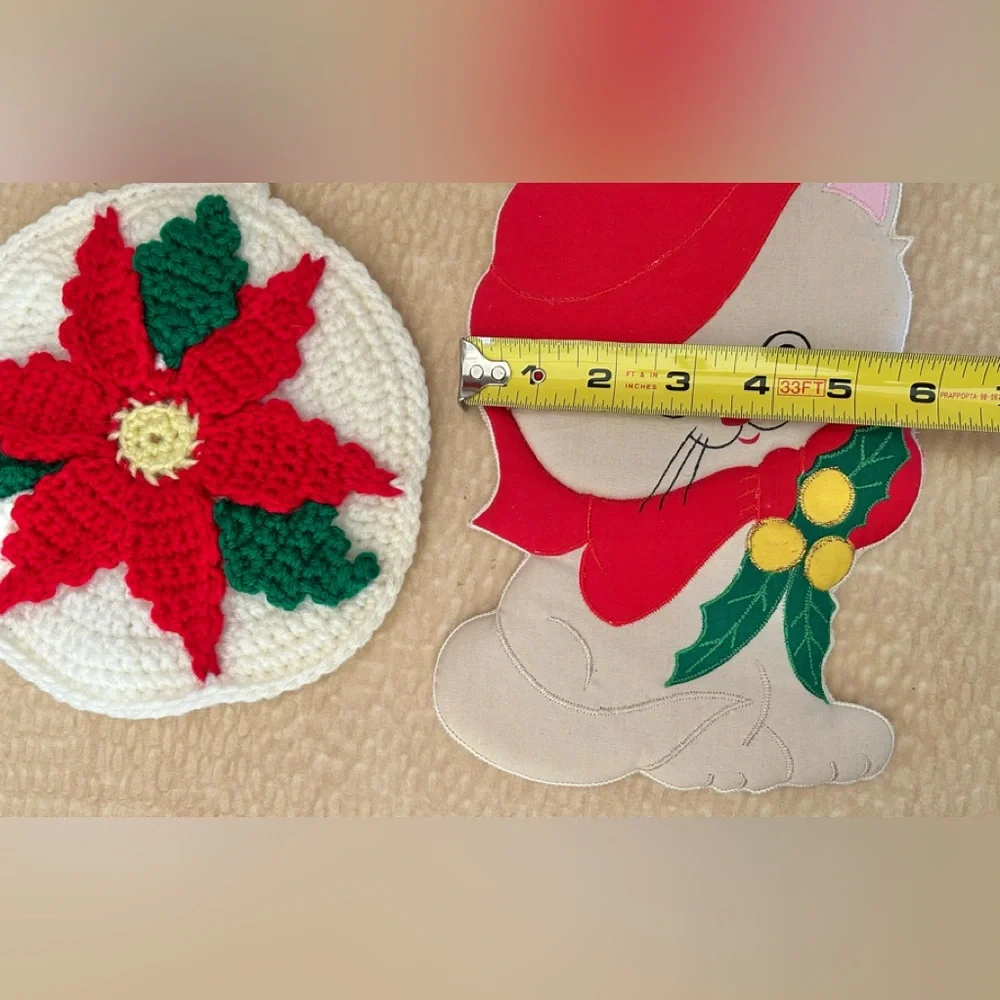 Vintage Holiday Kitchen Potholders 2-Set Kitty Cat Crochet Poinsettia Hot Pads